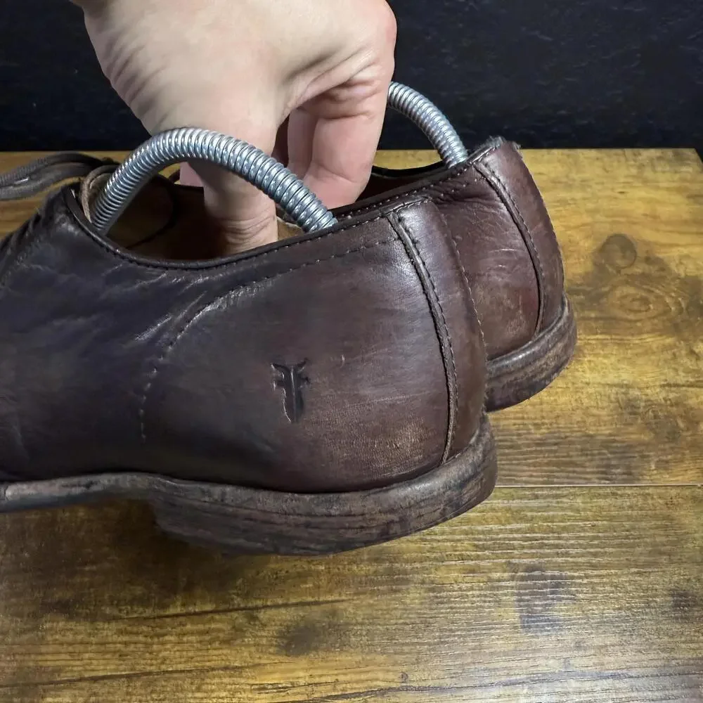 Frye james oxford